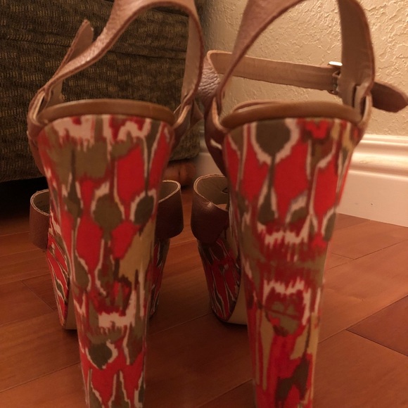 Steve Madden Sandals - Picture 6 of 6